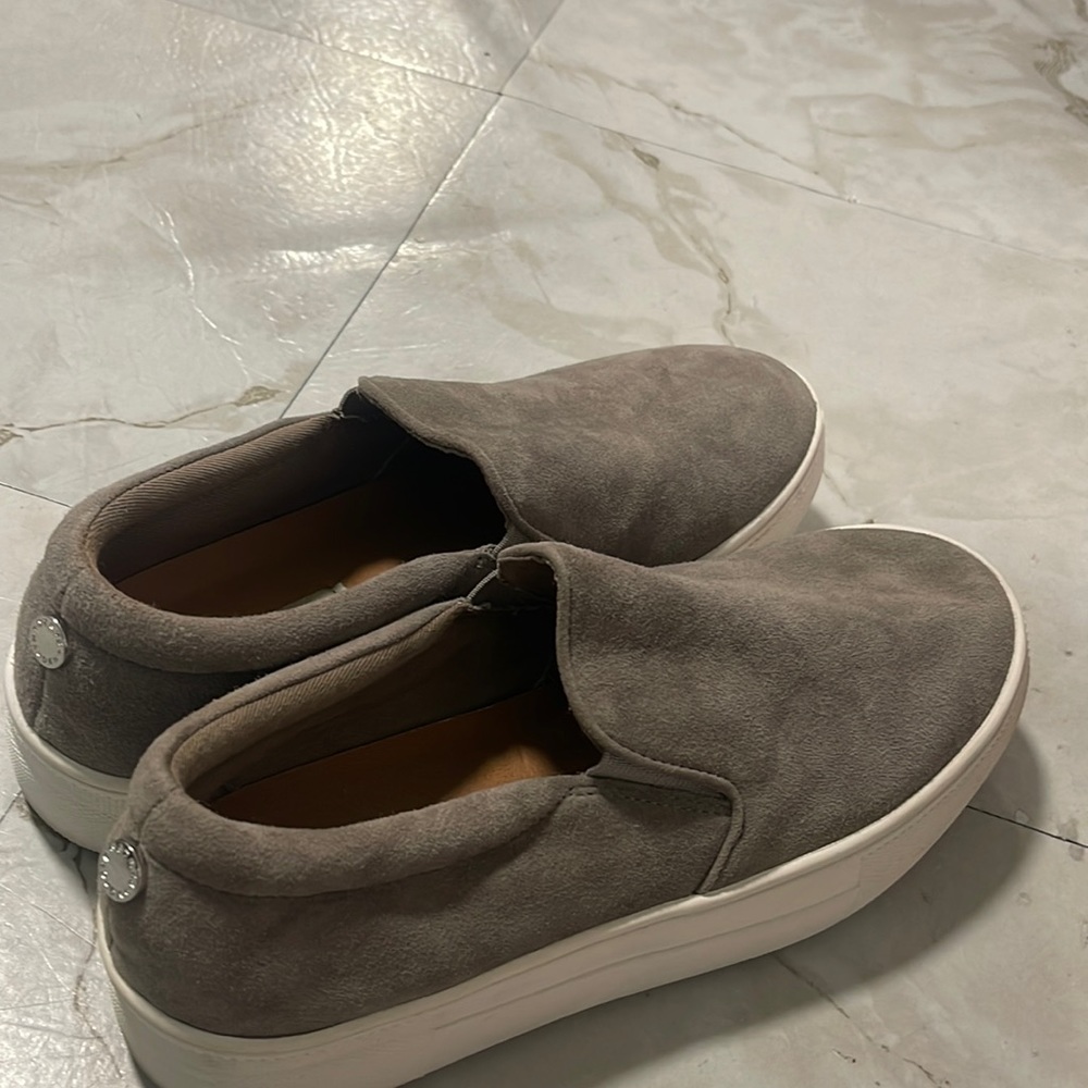 Steve Madden shoes size 7.5M